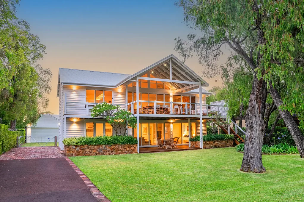 366 Geographe Bay Road, Quindalup, WA 6281