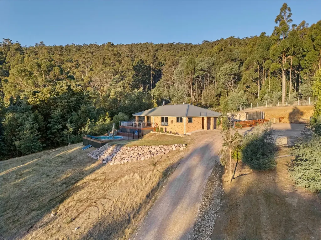 Acacia Hills 3房  Acreage Living, Refined