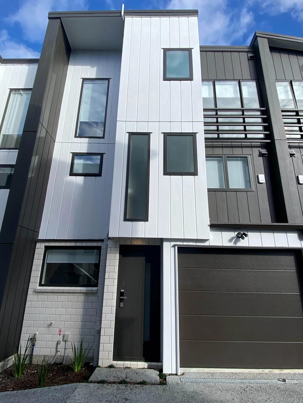 Close to City - Super Convenient!