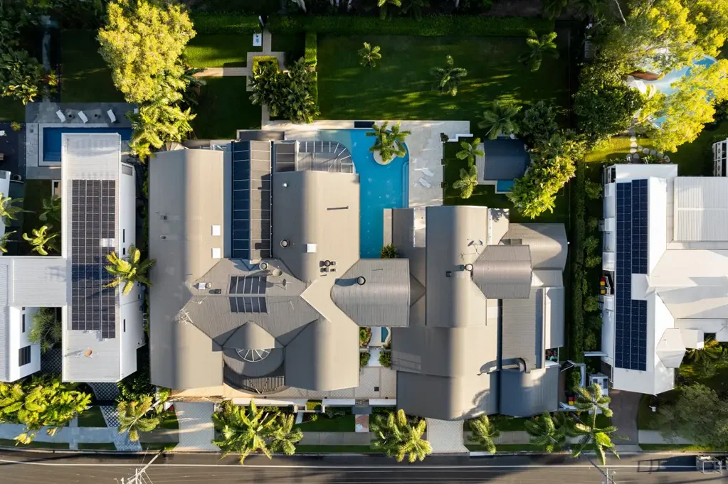 Kewarra Beach 8房  Luxury resort-style living in beachfront paradise