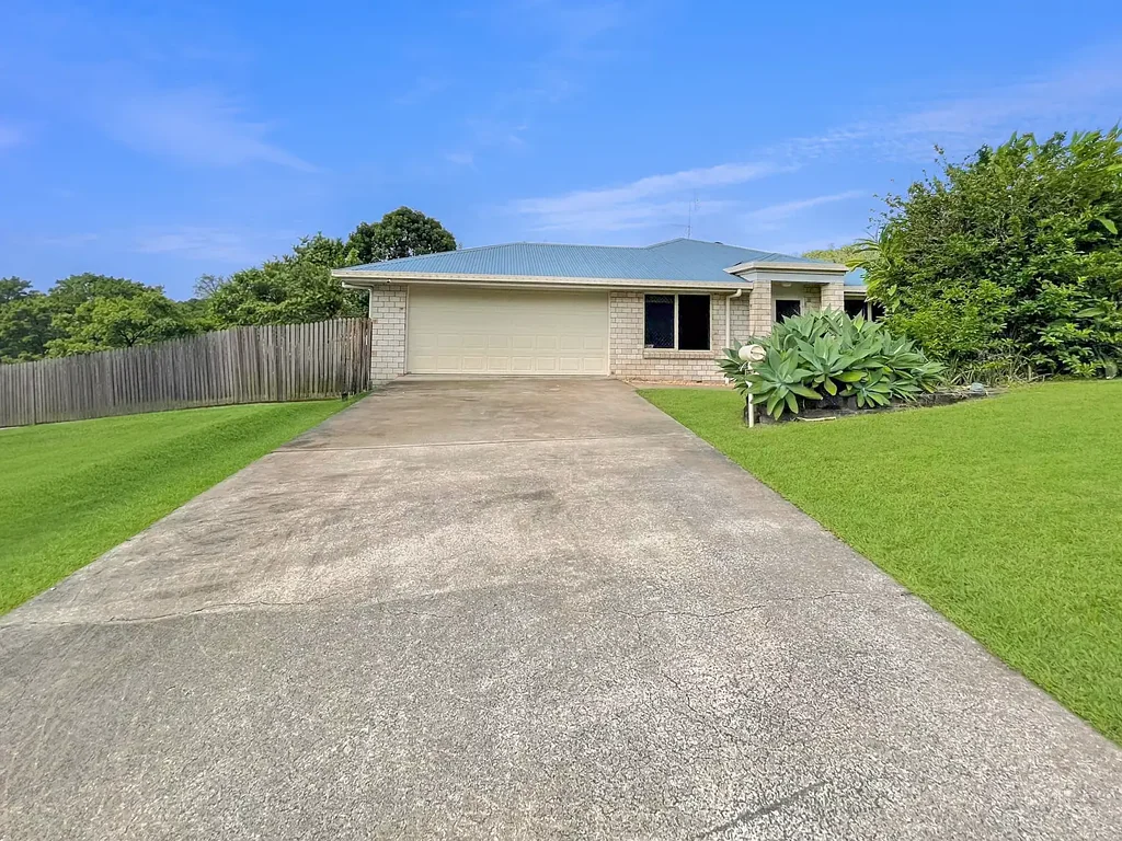 Spacious Family Home with Powered Shed
