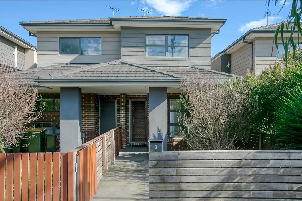 Spacious Light filled Townhouse in Terrific Location!
