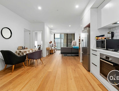 111/316 Neerim Road, Carnegie, Bayside, 2 Bedrooms, 2 Bathrooms, Apartment