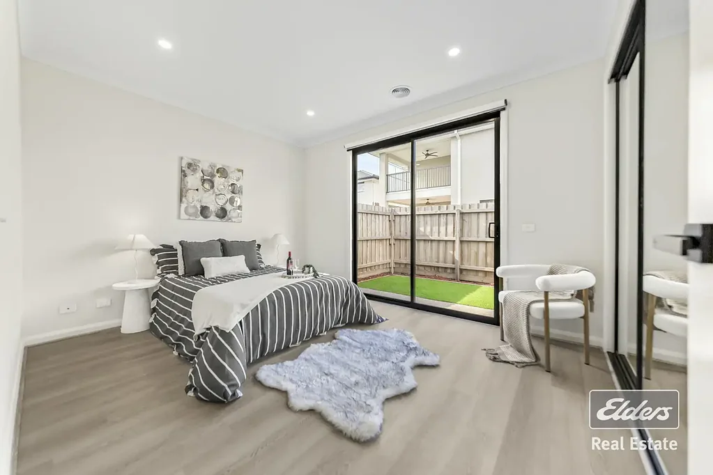 Tarneit 4Habitaciones wo Master Bedrooms. Two Kitchens. One Exceptional Home.!!