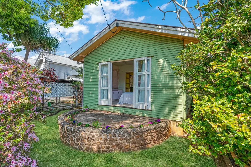 Corinda 3બેડરૂમ For The First Time Ever – 1950’s Retro Home