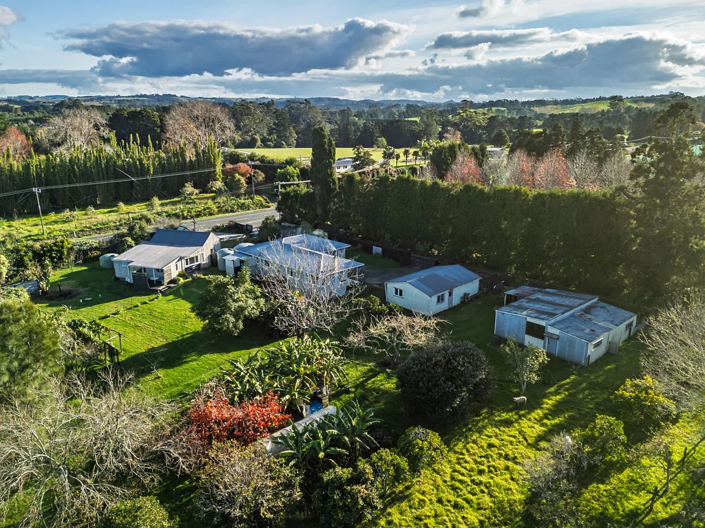 Kerikeri Surrounds 6침실 With Vendors instructions clear - Must be Sold!