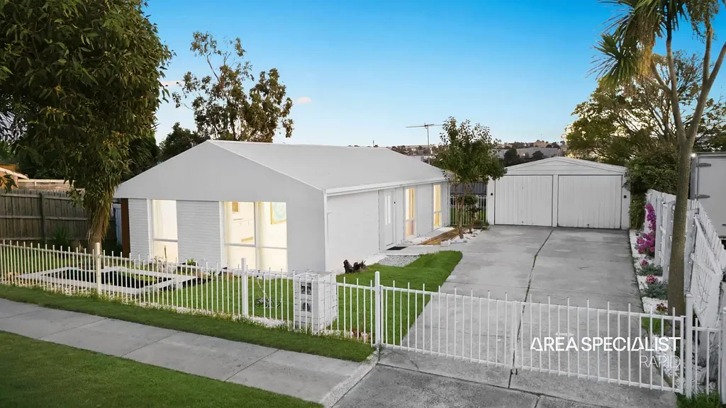 55 Willow Drive, Hampton Park, VIC 3976