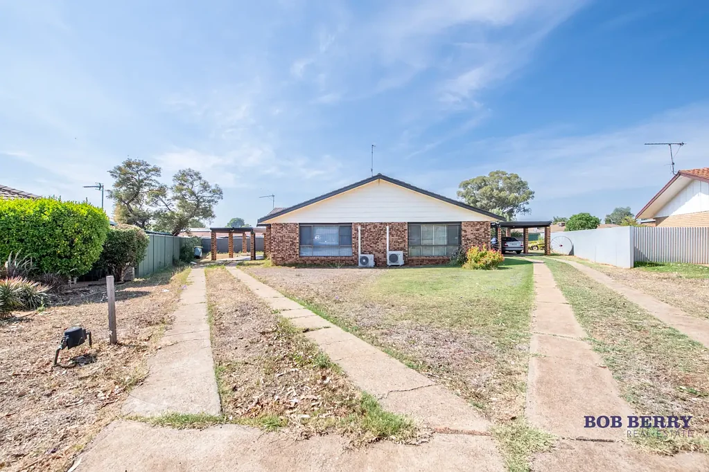 8 Greenway Place, Dubbo, NSW 2830