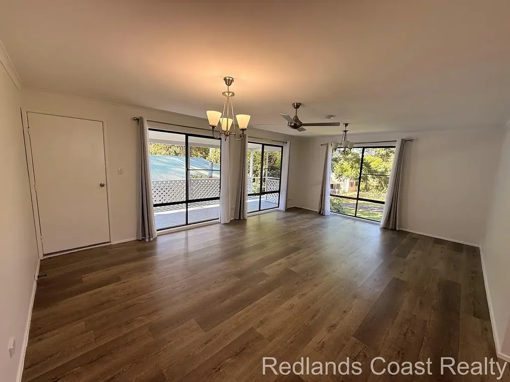 Beautiful 4-Bedroom High-Set Home with Spacious Dec