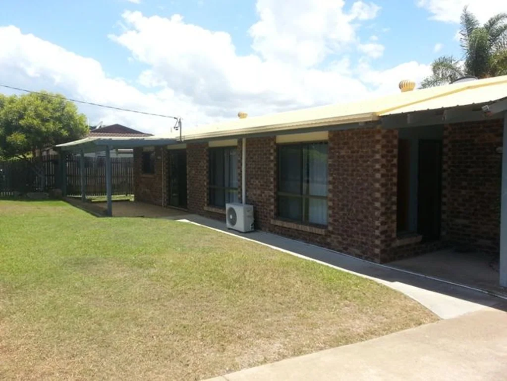 17 Pleasant Avenue, Tannum Sands, QLD 4680