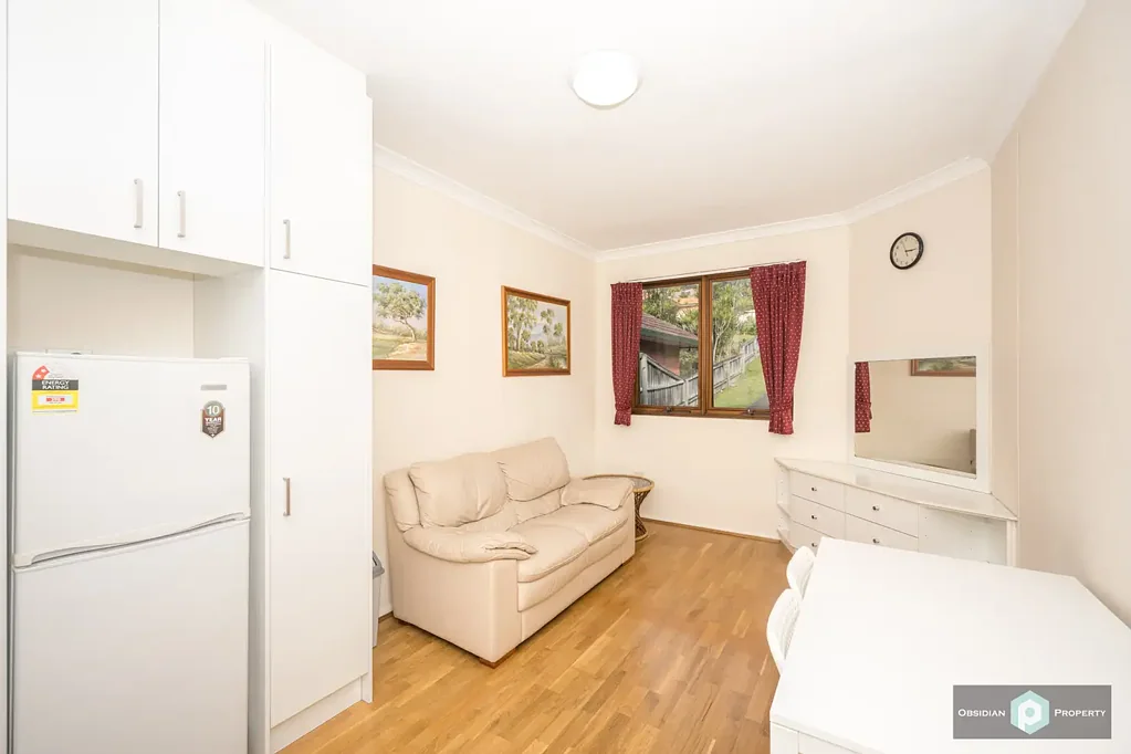 **Furnished** Immaculate One Bedroom Granny Flat with Leafy Views