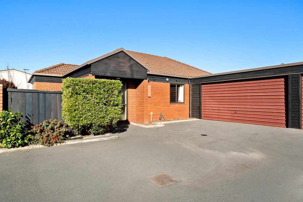 8b Angela Street, Upper Riccarton, Christchurch, Canterbury