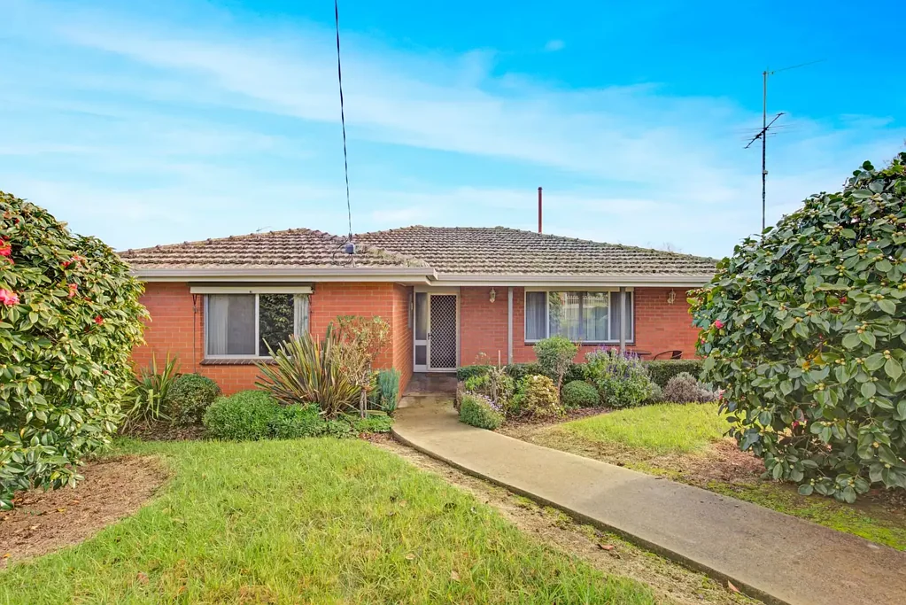 Leongatha 3Zimmer The Brief: Prime Location & Future Potential!