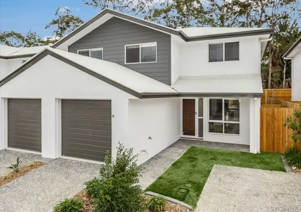 Townhouse in Mango Hill