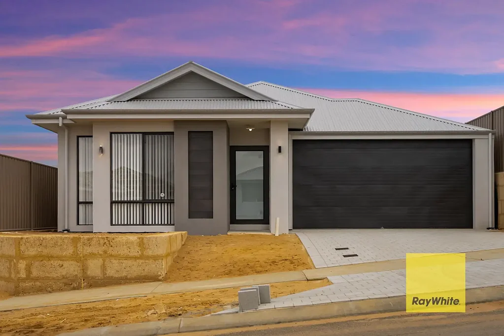 BRAND NEW 3x2 HOME IN PRIME LOCATION
