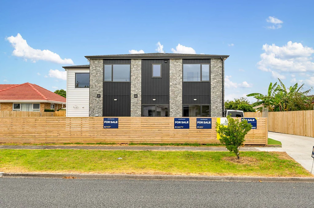 Papatoetoe 4房  Smart Design Meets Everyday Comfort!
