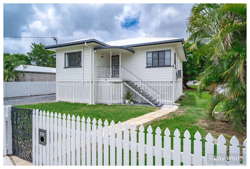 28 Berserker Street, Berserker, QLD 4701