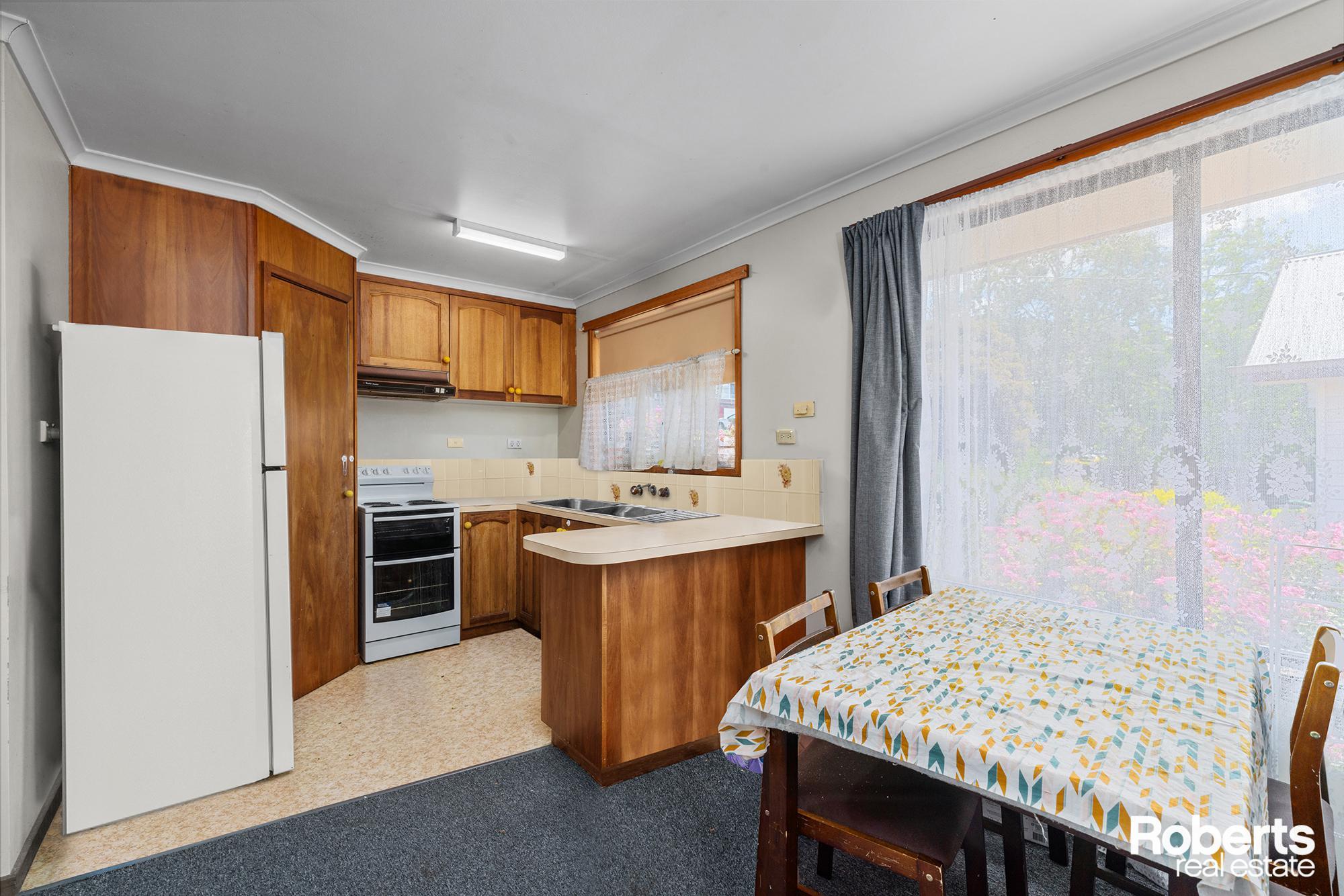 UNIT 1 63 BRENT ST, GLENORCHY TAS 7010, 0 Kuwarto, 0 Banyo, House