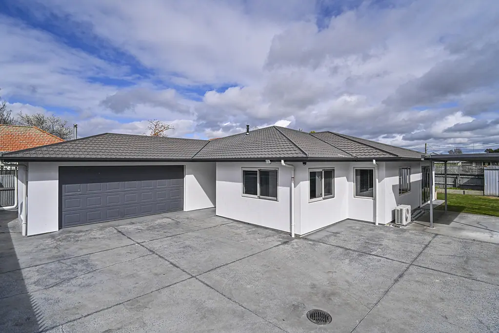 Akina 4 Bedroom Modern comfort, space and privacy in Parkvale zone