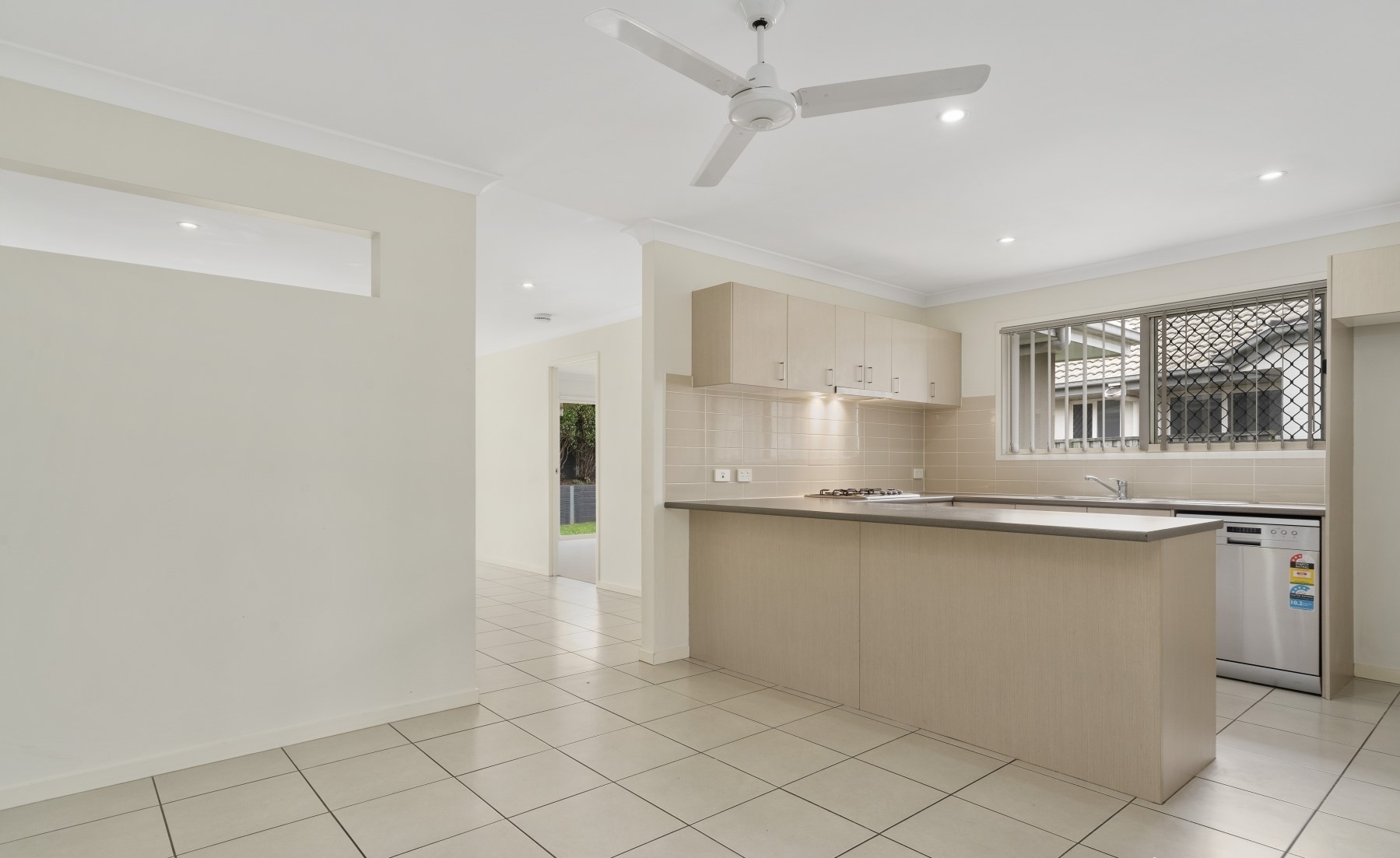 14 BOWERBIRD CR, DAKABIN QLD 4503, 0 Bedrooms, 0 Bathrooms, House