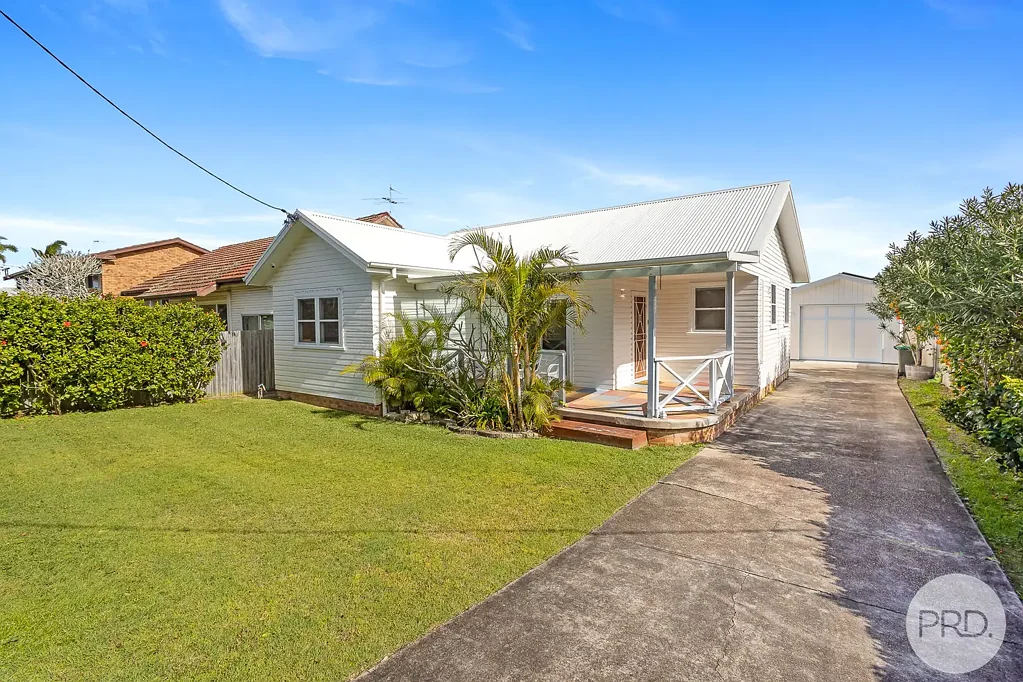 Shoal Bay 4 Bedroom Timeless Coastal Elegance - 300m To Shoal Bay Beach