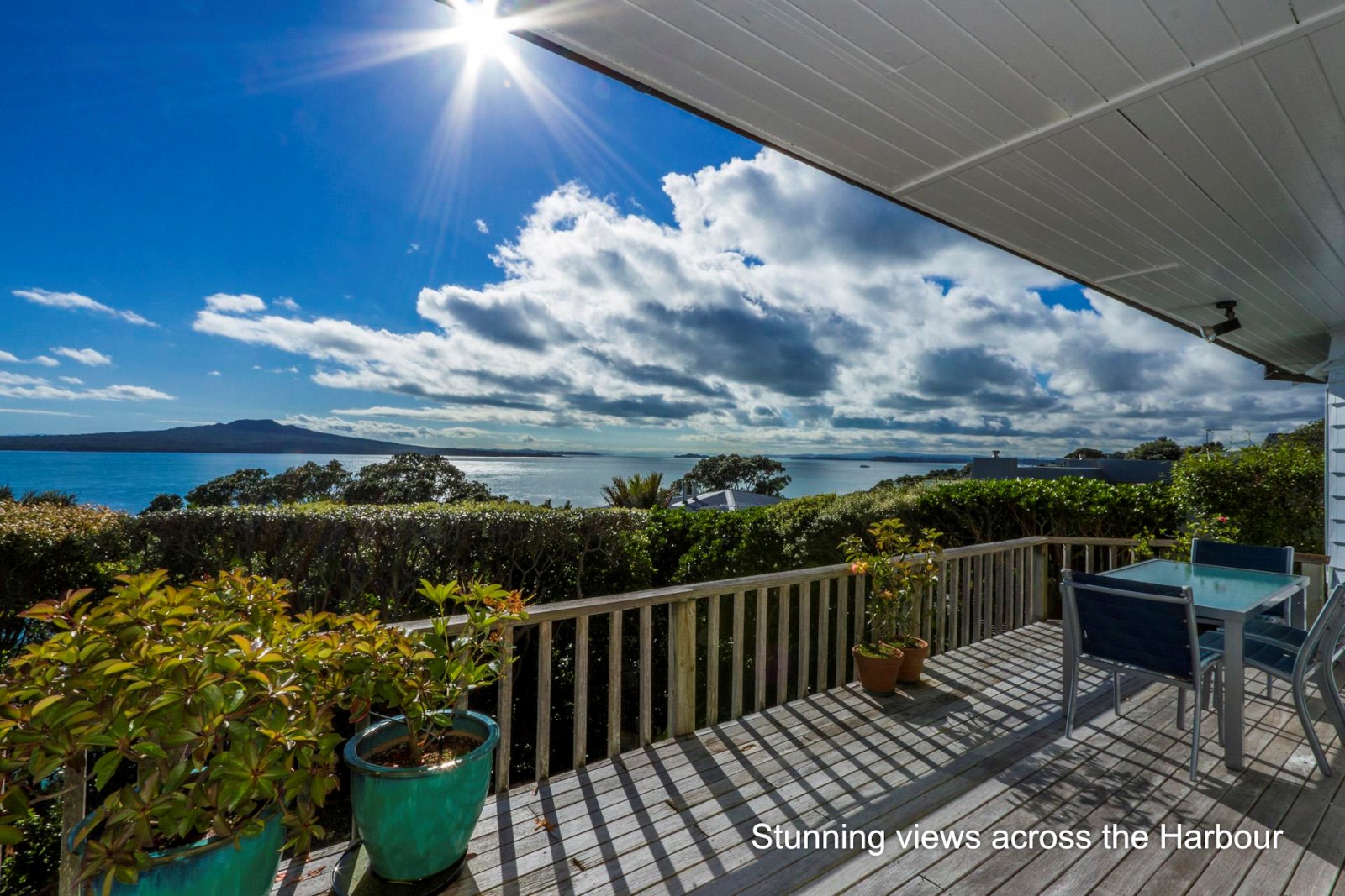 10 Seacliffe Avenue, Belmont, Auckland - North Shore, 5 chambres, 3 salles de bain