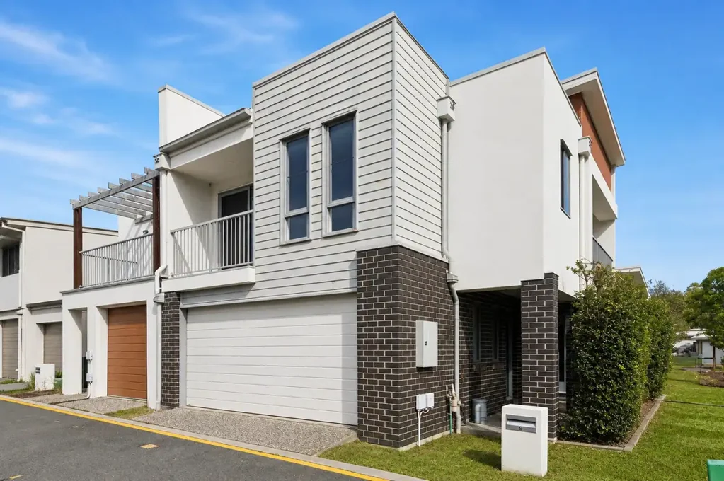 Fitzgibbon 3部屋 Contemporary Townhome with No Body Corporate - Double Garage
