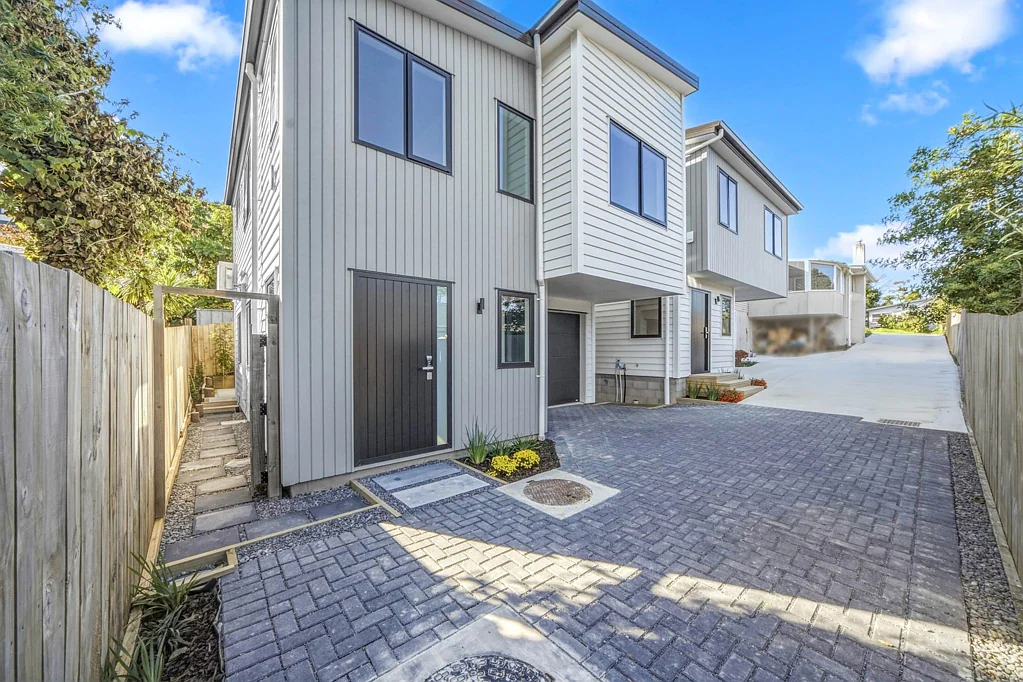 79C Girrahween Drive, Totara Vale, North Shore City, Auckland