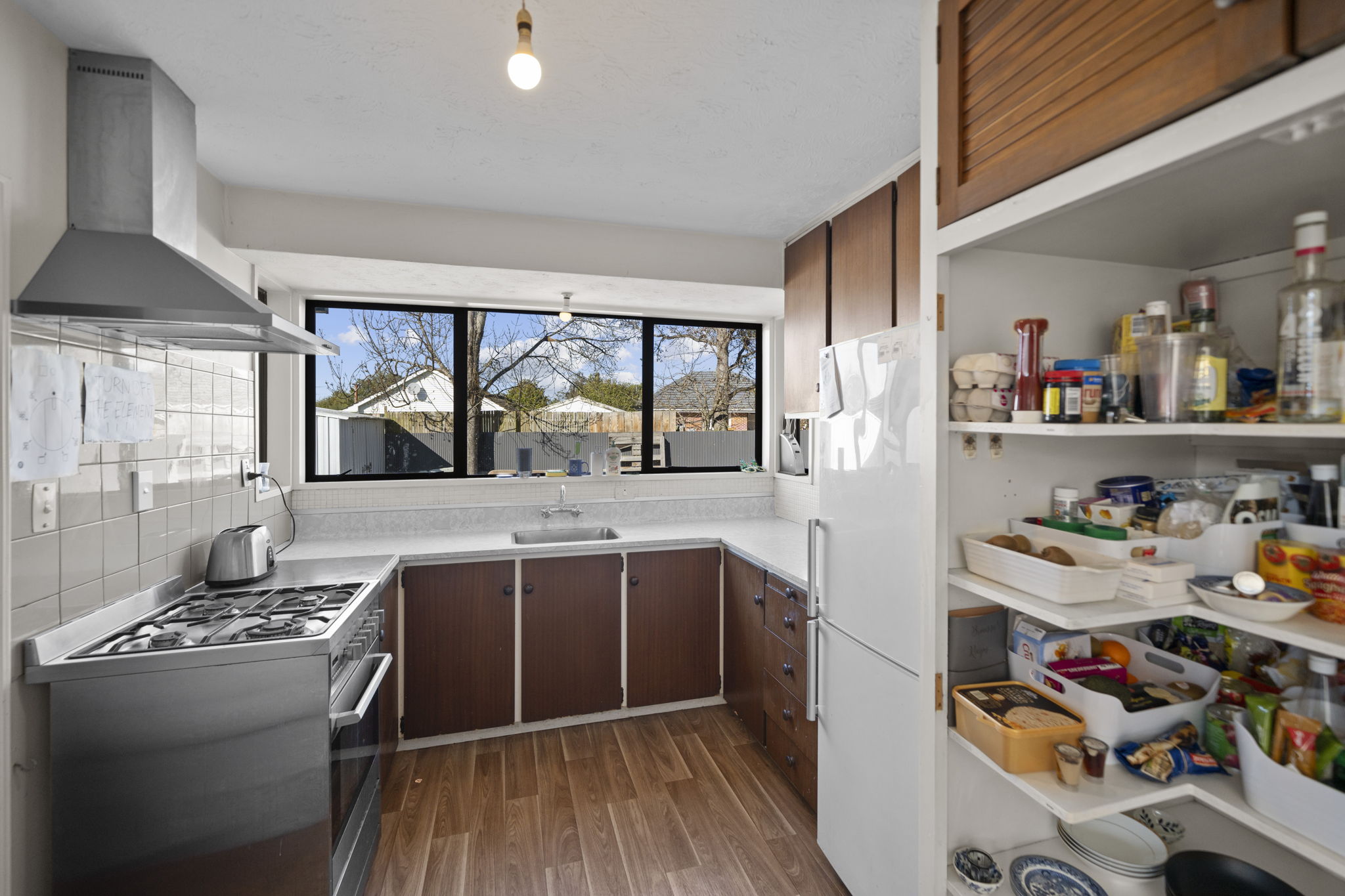 2/11 Siska Place, Upper Riccarton, Christchurch, 5 Kuwarto, 2 Banyo, House