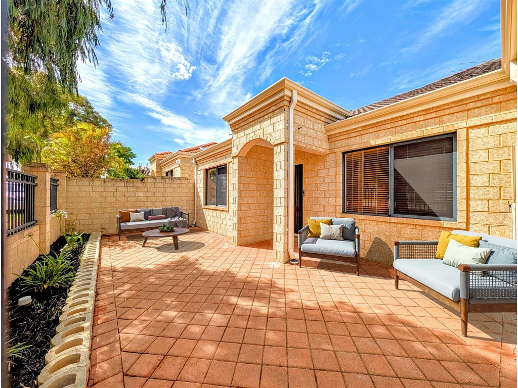 12 St Albans Road, Nollamara, WA 6061