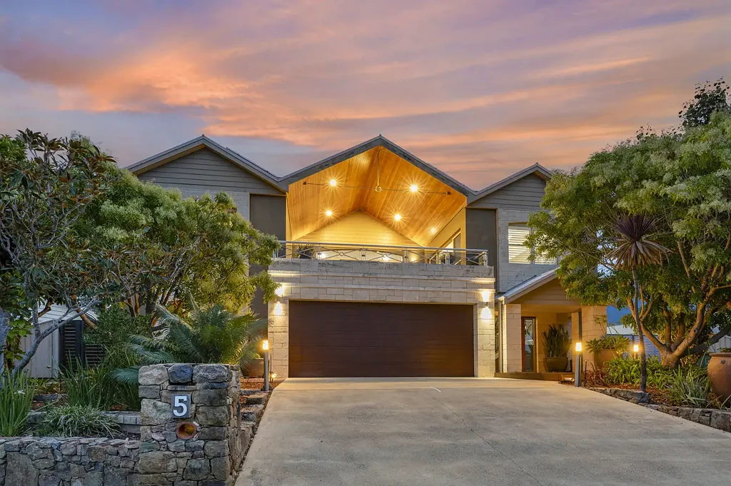 Dunsborough 6房  PRIVATE INSPECTIONS AVAILABLE THIS WEEKEND (3 & 4TH OCTOBER 2026)