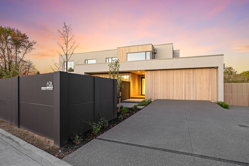 Fendalton 4Phòng ngủ Ignore RV - Must be Sold!