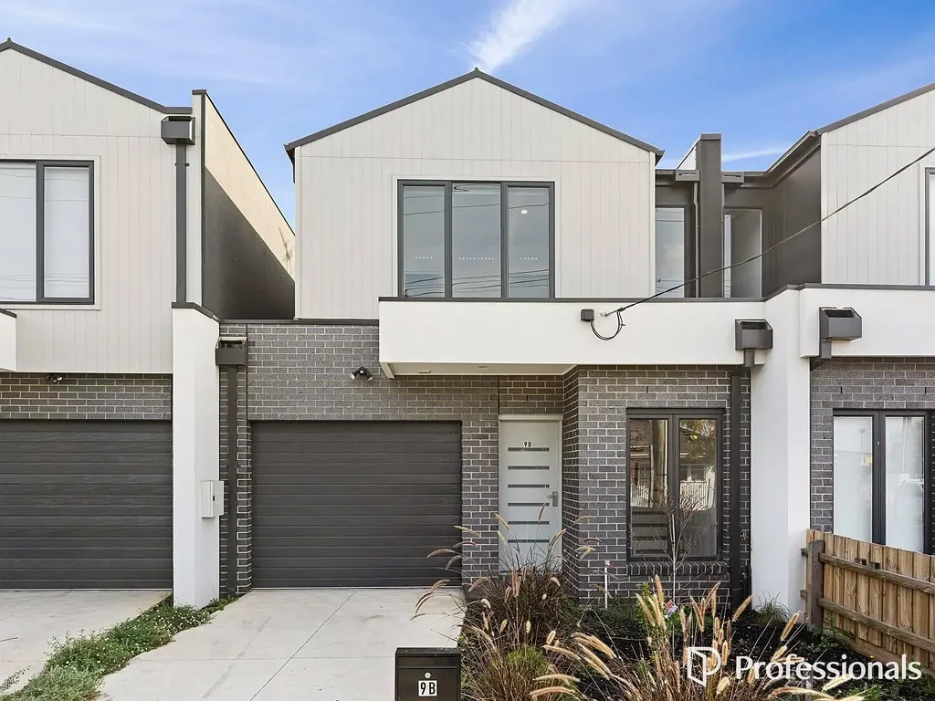 As-New  Furnished Townhouse | 3 Bedrooms | Prime Maidstone Location
