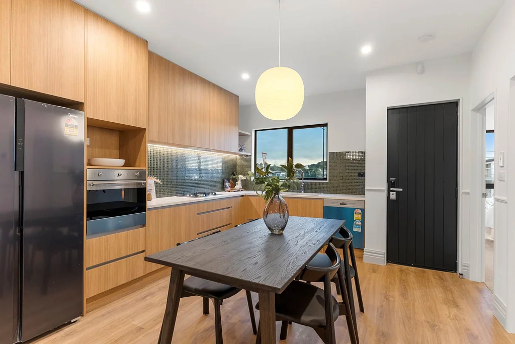 Pukekohe 3房  Corner Gem - Inviting All Offers!