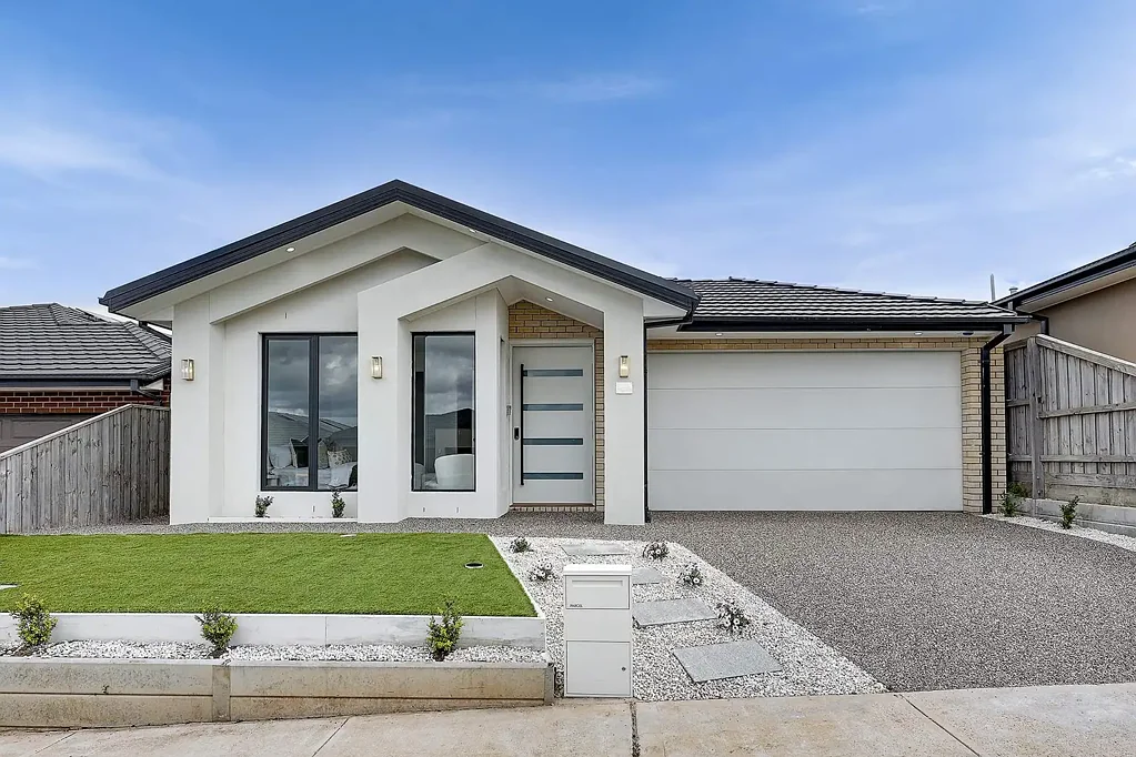 9 Nankeen Loop, Beveridge, VIC 3753