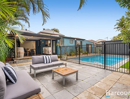 17 Sunderland Street, Mayfield, NSW 2304, 4 ห้องนอน, 3 ห้องน้ำ, House