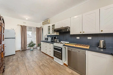 32 Lachlan Avenue, Murray Bridge, SA 5253, 3房, 1浴, House