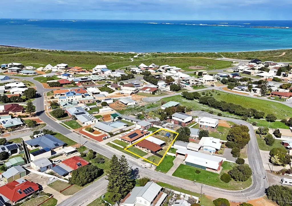 35 Cordoba Way, Cervantes, WA 6511