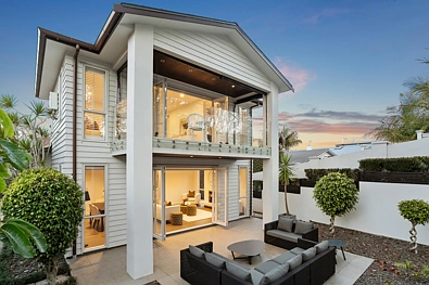 Remuera 5Zimmer Exceptional Family Living in Double Grammar