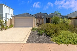 19 Streamside Street, Southern River