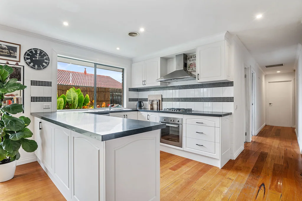 116 Bellara Drive, Croydon, VIC 3136
