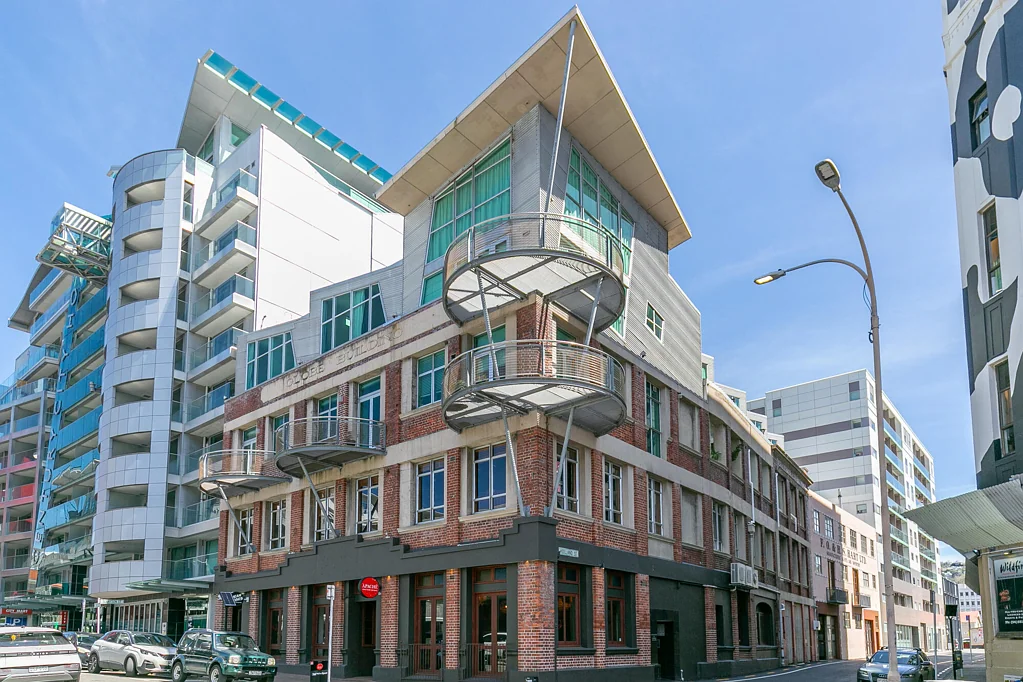 Te Aro 3房  Overseas plans ahead - seriously for sale!