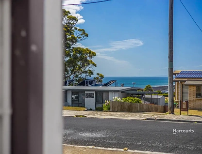 Unit 1/24 Pineleigh Street, Penguin, West and North West, 2 침실, 1 욕실, Unit