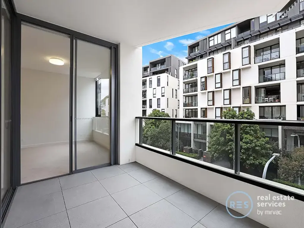 Premium 2 Bedroom Apartment with Parking in Harold Park