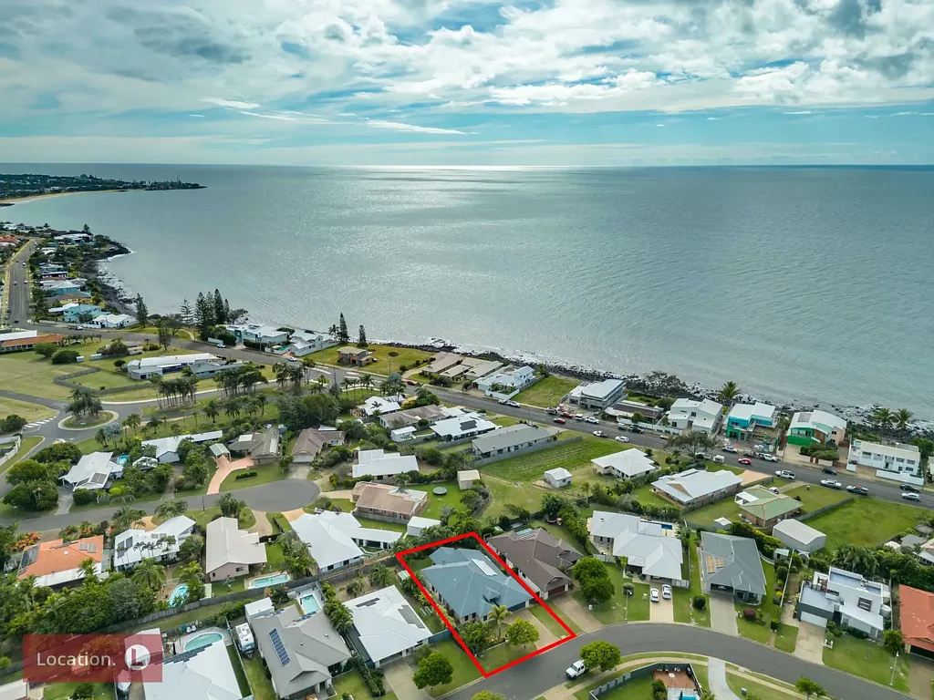 Stunning, Sizeable 324m² Family Home in Prime Coastal Location $820.00 per week