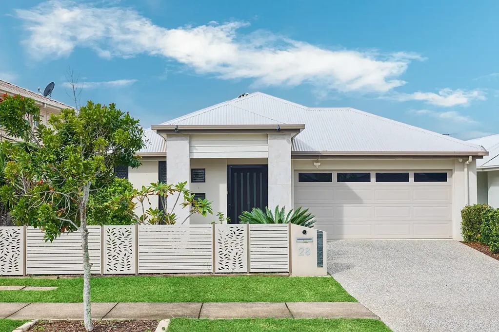 28 Essencia Avenue, Dakabin, QLD 4503
