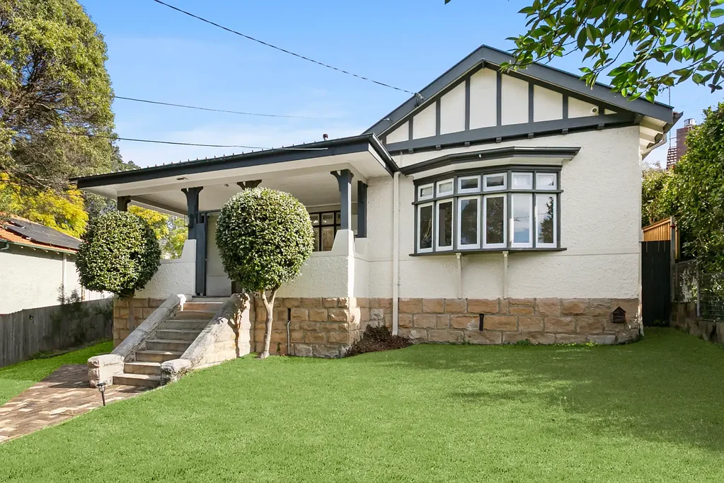 Lindfield 4 Bedroom Premier East Side Entertainer