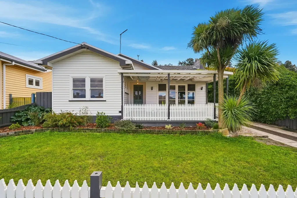 Spacious Family Living with Style, Comfort & Convenience