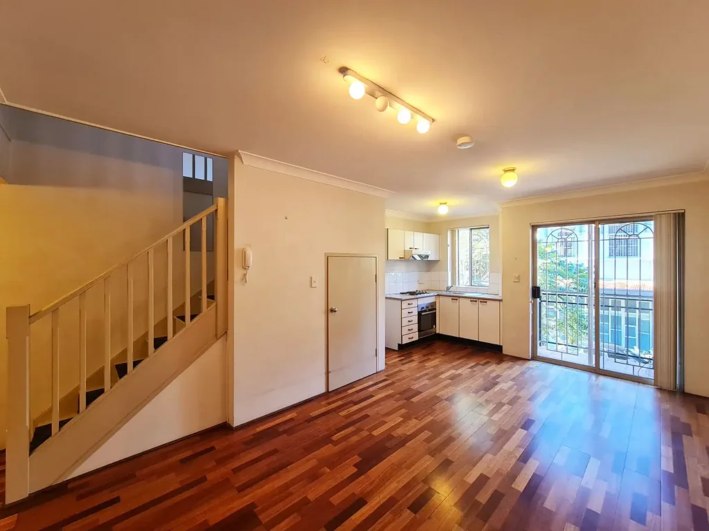 Double Storey Unit
