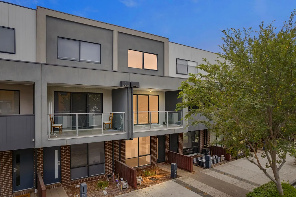 9/1 Village Way, Pakenham, VIC 3810